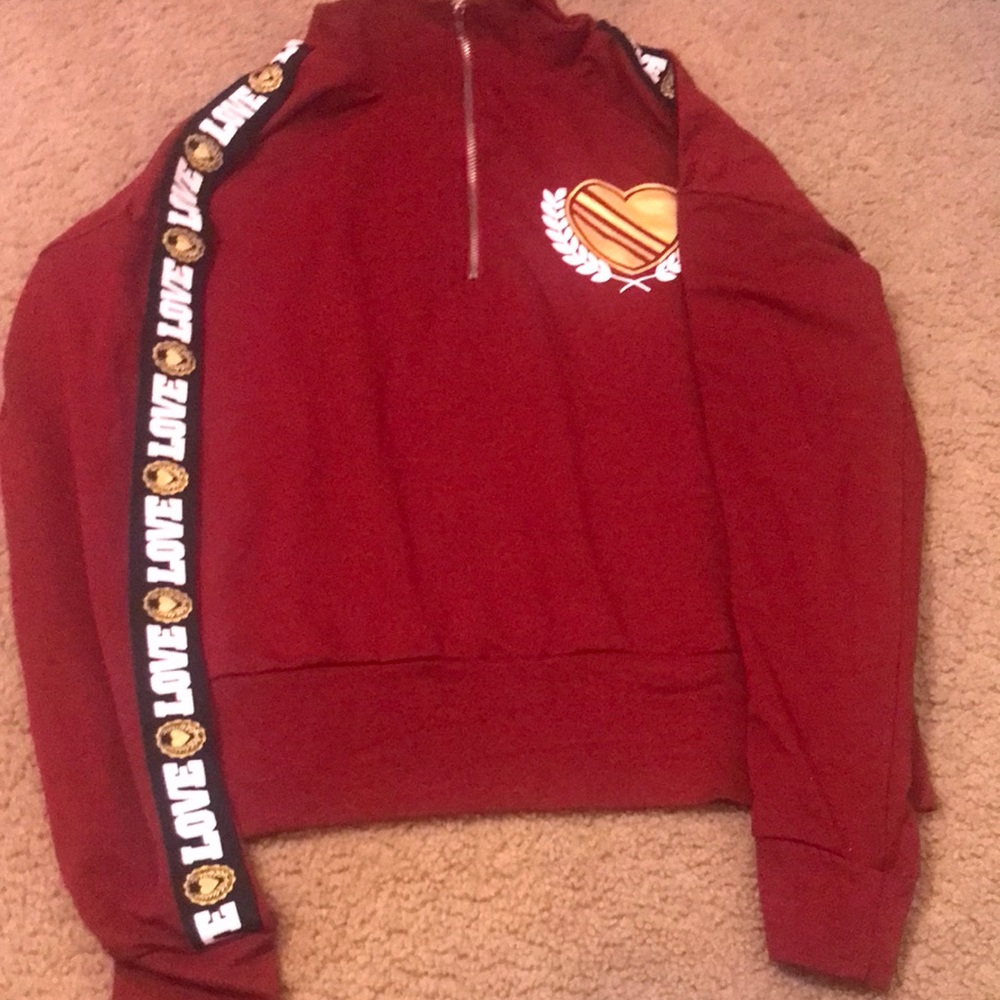 Love sweatshirt